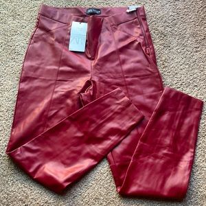 ZARA RED FAUX LEATHER LEGGINGS (XL)